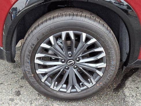 New 2026 Nissan Rogue Platinum w/ Platinum Premium Package AWD/4WD image 6