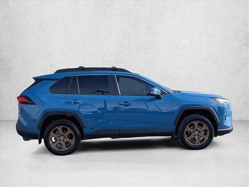 Used 2023 Toyota RAV4 AWD Hybrid image 4