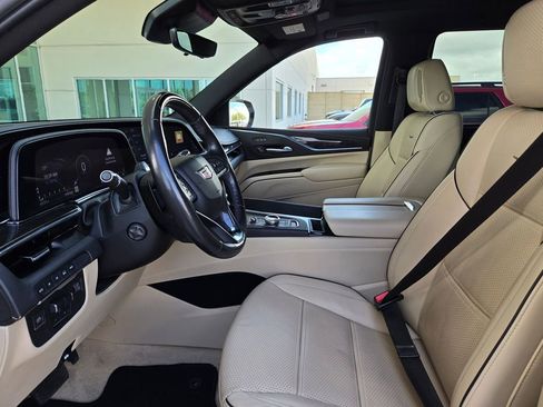 Used 2023 Cadillac Escalade Premium Luxury w/ Performance Package AWD/4WD image 9
