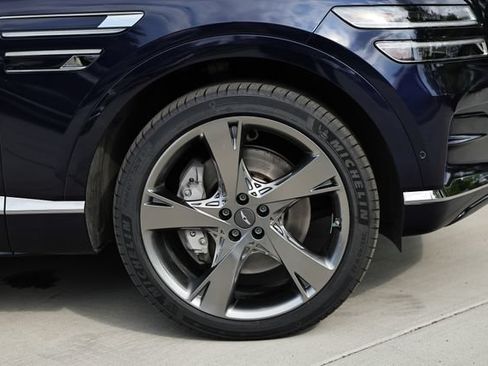 Used 2024 Genesis GV80 3.5T w/ Prestige Package AWD/4WD image 5