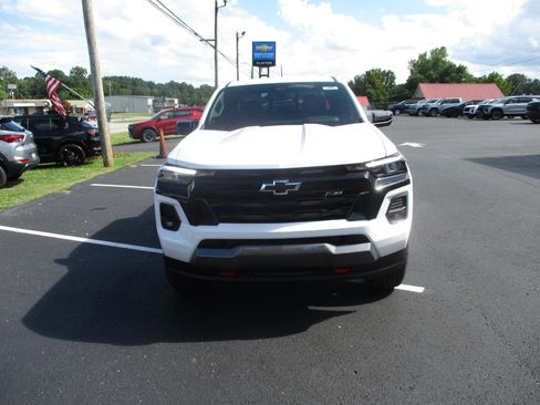New 2025 Chevrolet Colorado Z71 w/ Z71 Convenience Package 2 image 9