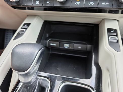Used 2021 Kia Telluride S AWD/4WD image 39