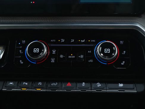 Used 2022 GMC Sierra 1500 Denali image 16