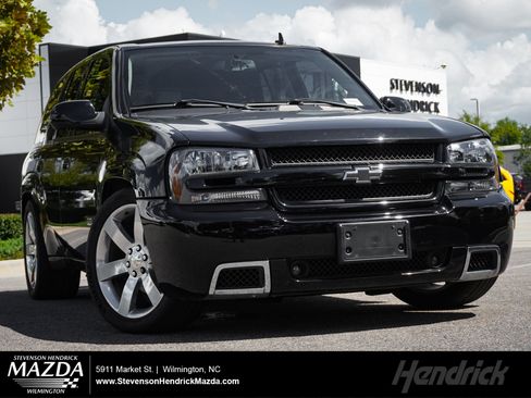 Used 2008 Chevrolet TrailBlazer SS w/ Sun And Sound Package RWD image 1