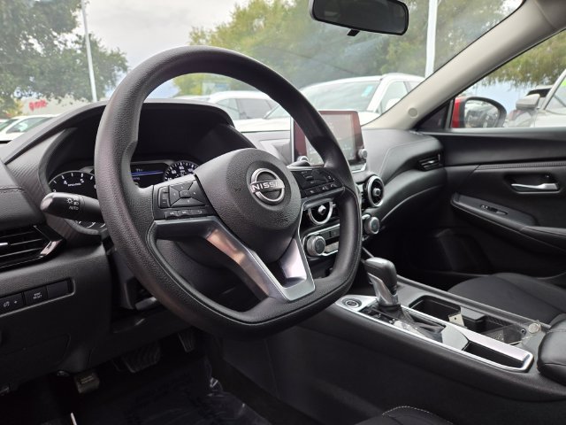 Used 2024 Nissan Sentra SV FWD image 12