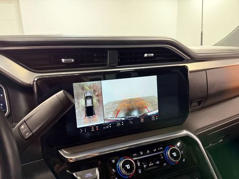 Used 2024 GMC Sierra 3500 Denali w/ Denali Reserve Package image 80