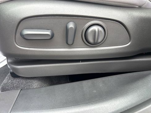 New 2026 Chevrolet TrailBlazer LT w/ Convenience Package image 16