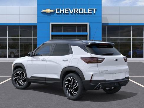 New 2026 Chevrolet TrailBlazer RS w/ Convenience Package AWD/4WD image 5