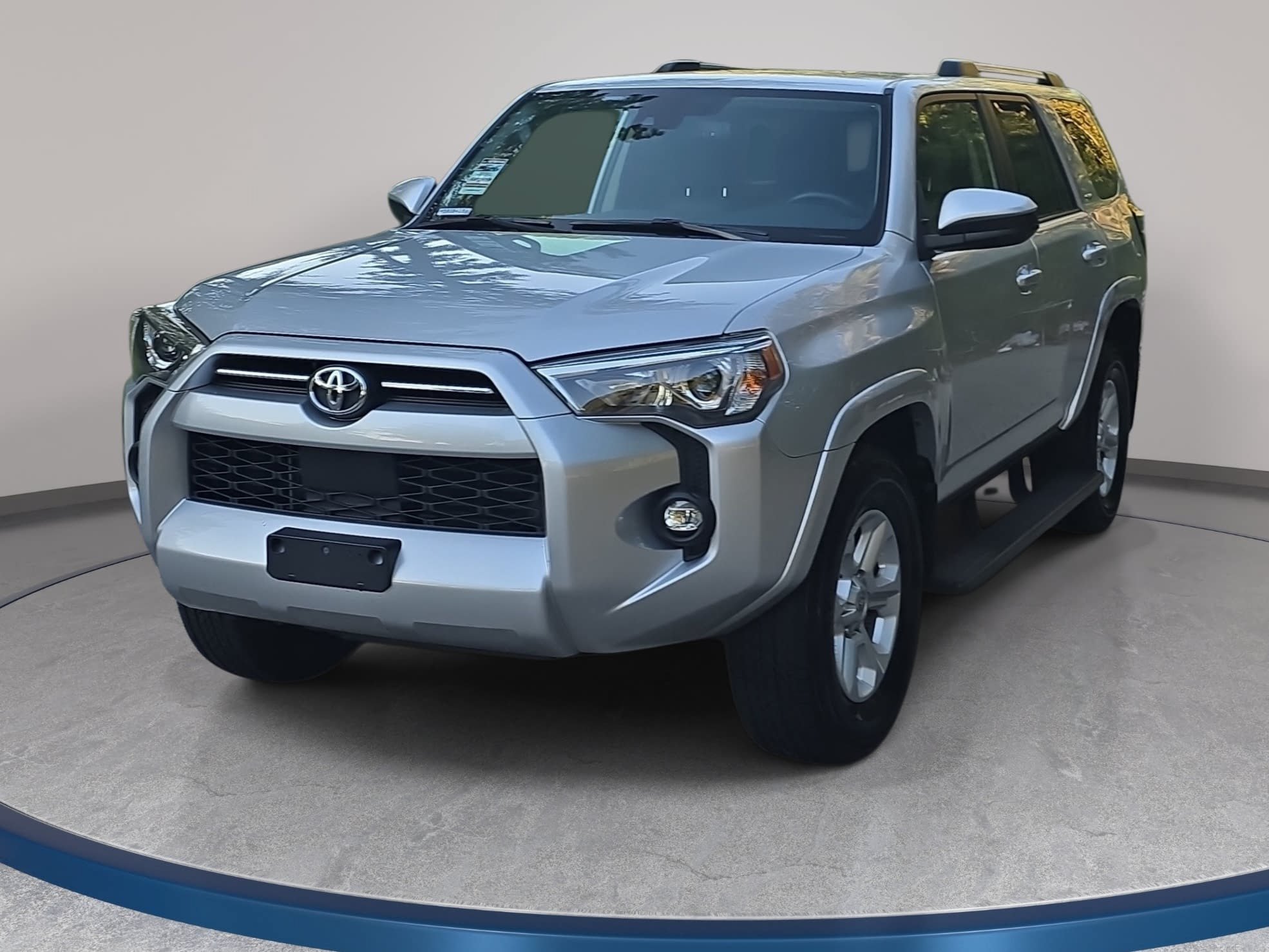 Used 2021 Toyota 4Runner SR5 AWD/4WD image 1