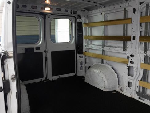 Used 2023 RAM ProMaster 2500 image 29