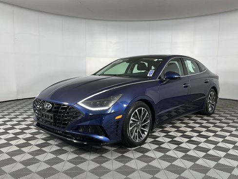 Used 2021 Hyundai Sonata Limited FWD image 3