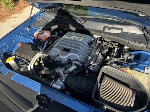 Used 2021 Dodge Challenger SRT Hellcat Redeye image 39