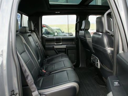 Used 2018 Ford F150 Raptor w/ Equipment Group 801A Mid image 33