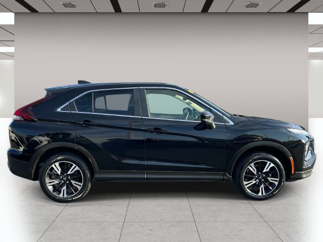 Used 2025 Mitsubishi Eclipse Cross SE AWD/4WD image 2