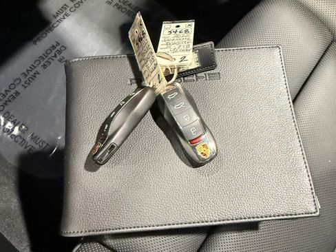 Used 2025 Porsche 718 Boxster S image 69