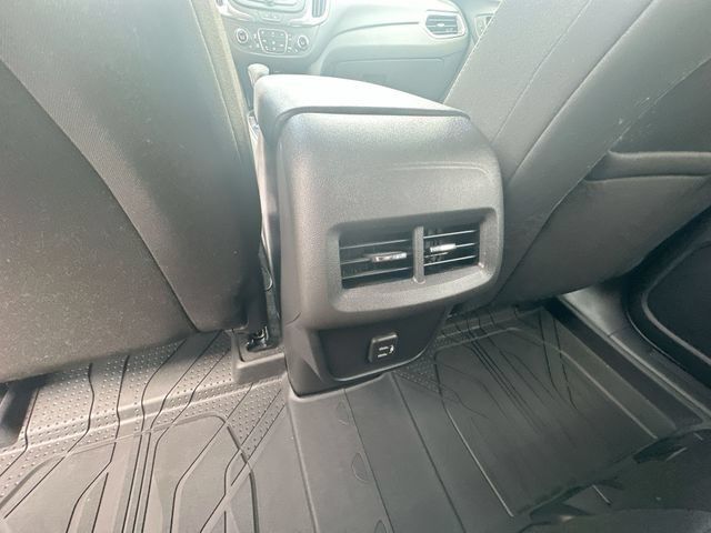Used 2024 Chevrolet Equinox LT w/ LPO, Floor Liner Package AWD/4WD image 25