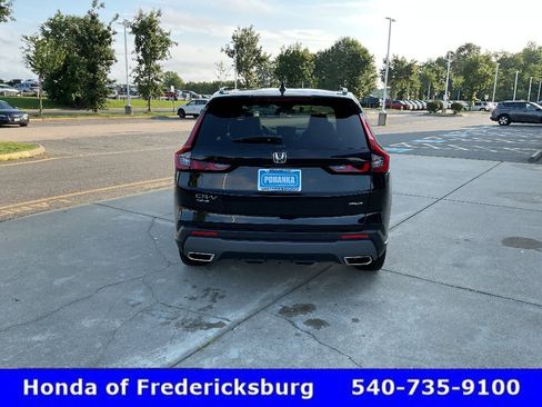 Certified 2025 Honda CR-V Sport Touring image 4