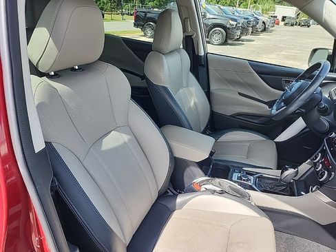 Used 2020 Subaru Forester Limited AWD/4WD image 17