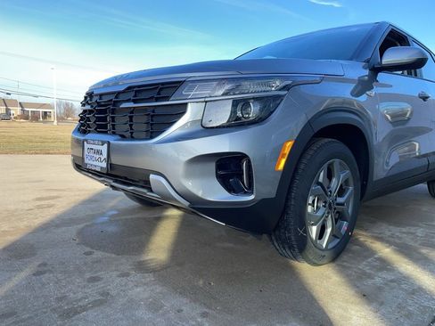 New 2026 Kia Seltos LX image 14