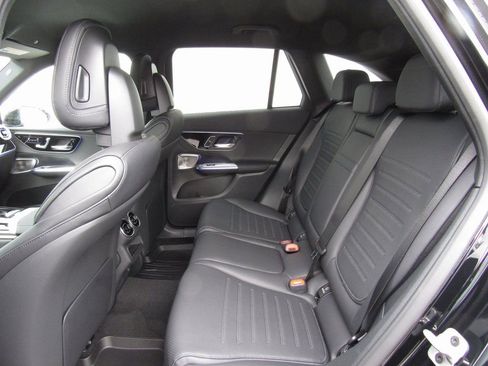 New 2026 Mercedes-Benz GLC 300 4MATIC image 14