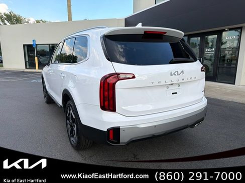 Certified 2024 Kia Telluride S w/ S Sunroof Package AWD/4WD image 10