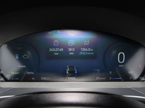 Used 2025 Ford Escape ST-Line Elite image 11