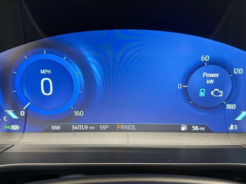 Used 2021 Ford Escape Titanium image 17