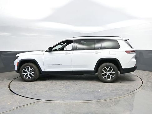 Used 2024 Jeep Grand Cherokee L Limited w/ Luxury Tech Group II image 6