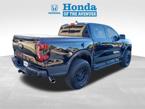 Used 2024 Ford Ranger Lariat w/ FX4 Off-Road Package AWD/4WD image 4