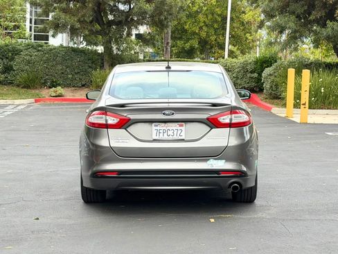 Used 2014 Ford Fusion Energi Titanium w/ Driver Assist Package FWD image 5