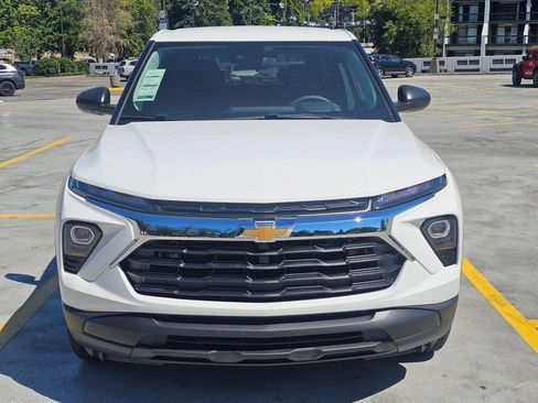 New 2026 Chevrolet TrailBlazer LS w/ LS Convenience Package AWD/4WD image 8