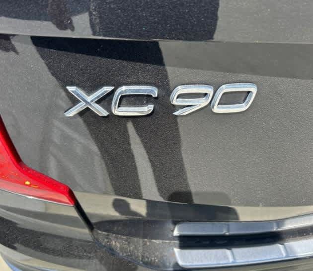 Used 2025 Volvo XC90 T8 Plus w/ Protection Package Premier AWD/4WD image 6