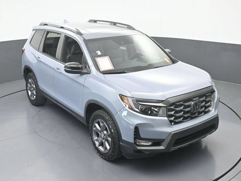 Used 2024 Honda Passport TrailSport image 62