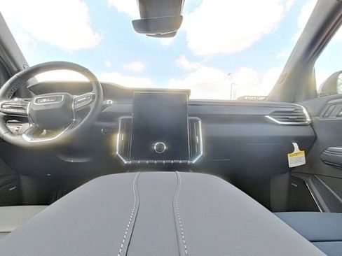 New 2026 GMC Acadia Elevation w/ Elevation Premium Package FWD image 27