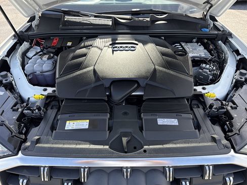 Used 2025 Audi Q7 3.0T Premium Plus image 47