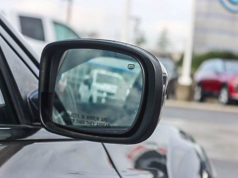 Used 2014 Chrysler 300 S image 13