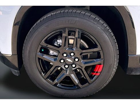 Used 2021 Chevrolet Traverse Premier w/ Redline Edition AWD/4WD image 35