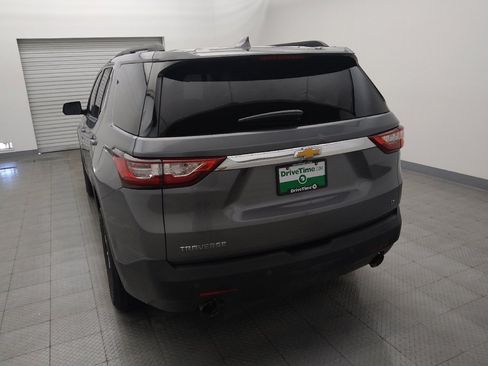 Used 2019 Chevrolet Traverse LT FWD image 6