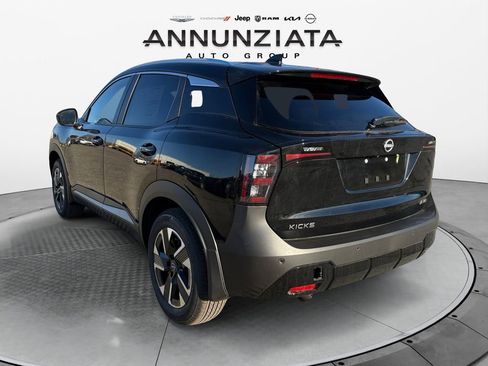 New 2026 Nissan Kicks SV w/ SV Premium Package AWD/4WD image 3