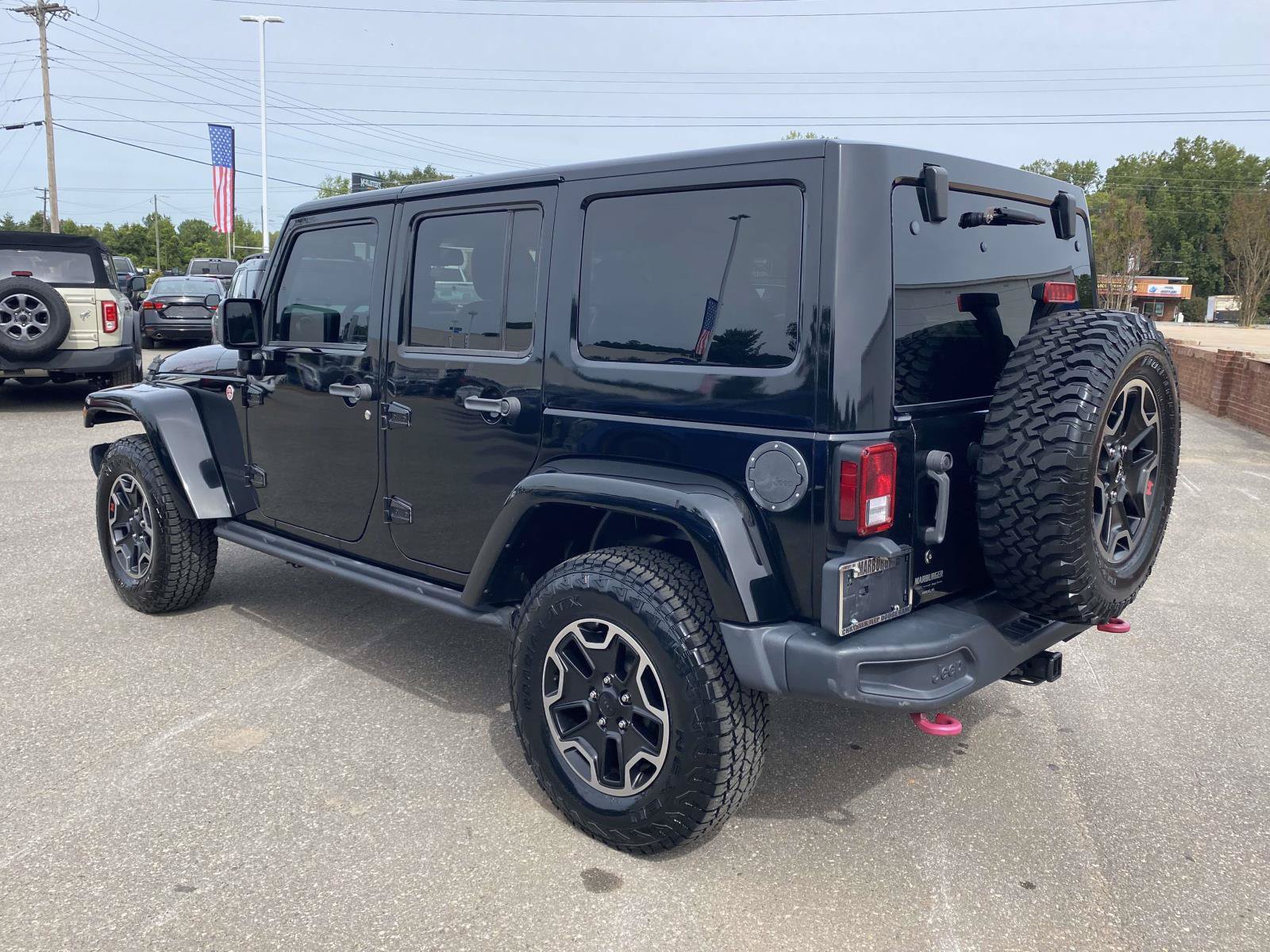 Used 2015 Jeep Wrangler Unlimited Rubicon AWD/4WD image 7