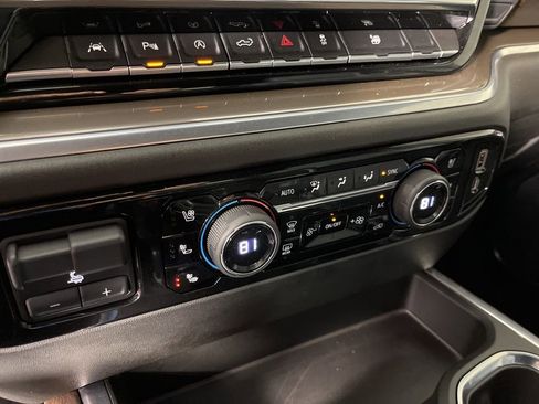 Certified 2022 Chevrolet Silverado 1500 High Country image 30