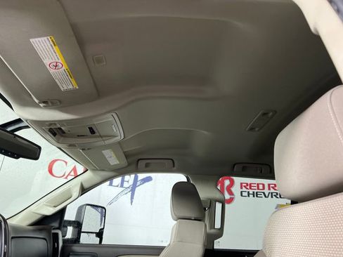 Used 2017 Chevrolet Silverado 2500 LT w/ Texas Edition RWD image 19