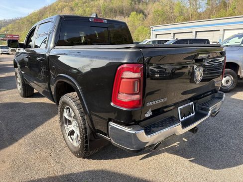 Used 2019 RAM 1500 Laramie AWD/4WD image 7