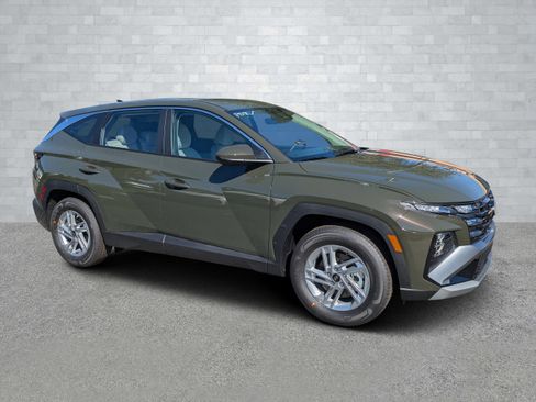 New 2026 Hyundai Tucson SE image 2