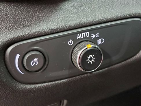 Used 2024 Chevrolet Blazer LT w/ Convenience Package image 27