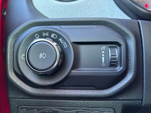 Used 2026 Jeep Wrangler Unlimited Sport w/ Dual Top Group AWD/4WD image 18