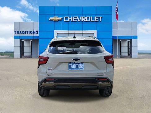 New 2026 Chevrolet Trax ACTIV w/ Driver Confidence Package image 8