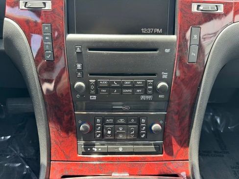 Used 2008 Cadillac Escalade EXT AWD/4WD image 12