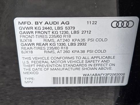 Used 2023 Audi Q5 Premium w/ Convenience Package image 24