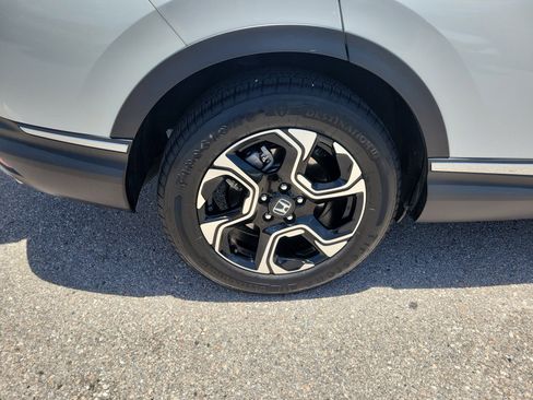 Used 2017 Honda CR-V Touring image 12